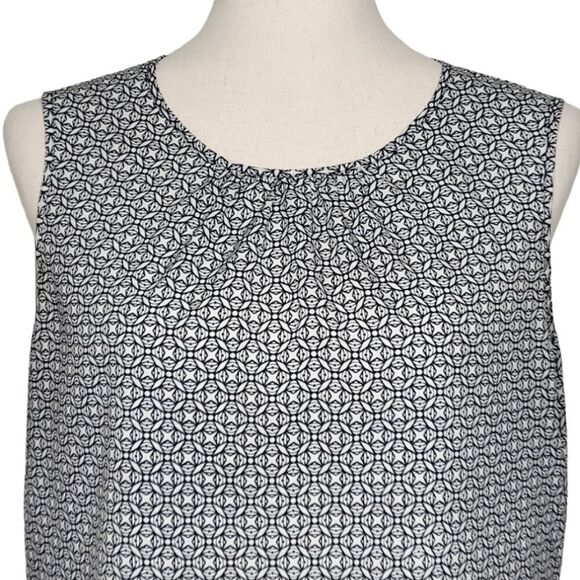Calvin Klein Black & White Patterned Keyhole Closure Sleeveless Blouse Size M - Picture 5 of 7